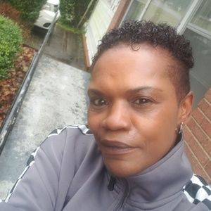 Meet your Posher, Sonia